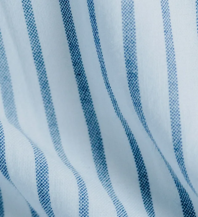 Woven shirting fabric